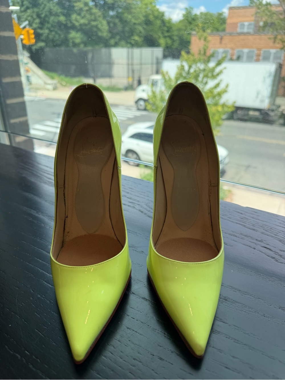 Christian Louboutin SO KATE 120 Neon Fluorescent Yellow Green Stiletto Pumps, 38 - Picture 11 of 12